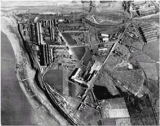 Aerial photo of Machynys and Bwlch-y-Gwynt before the redevelopment of the area.
